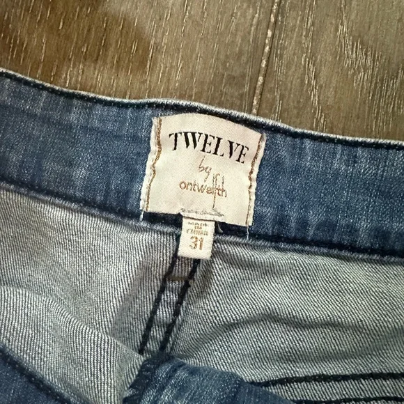 Twelve by ontwelfth Stylish Jean Shorts - Picture 5 of 11